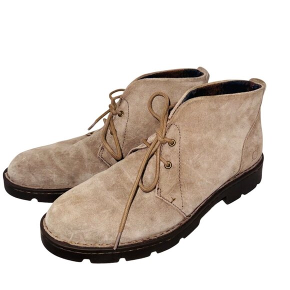 Born Banni Taupe Suede Chukka Bootie Lug Sole Cushion Comfort Boho Cottage Core - Picture 1 of 11